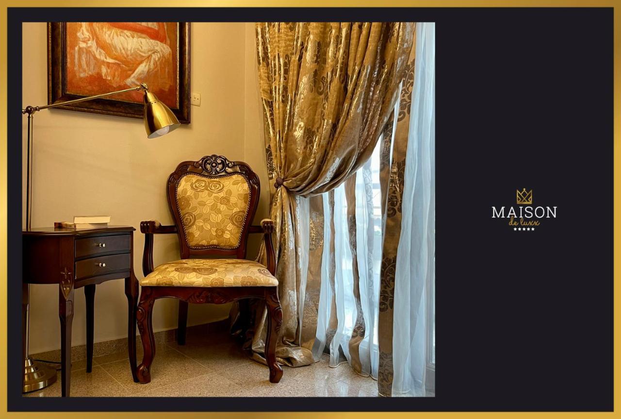 Maison De Luxx A5 Luxury Apartment In Larissa Luaran gambar