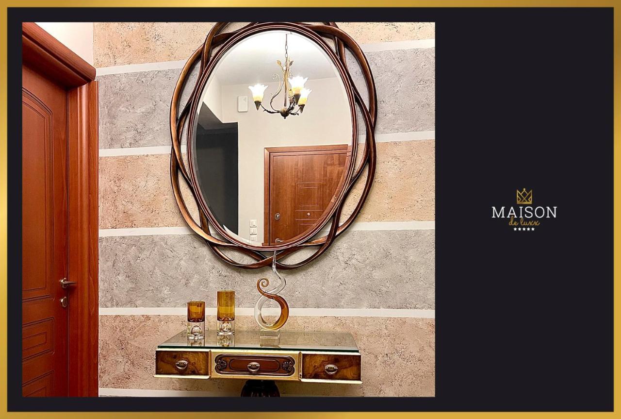 Maison De Luxx A5 Luxury Apartment In Larissa Luaran gambar